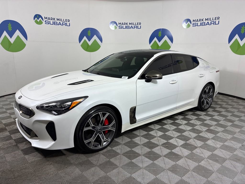 Used 2020 Kia Stinger GT1 image 3