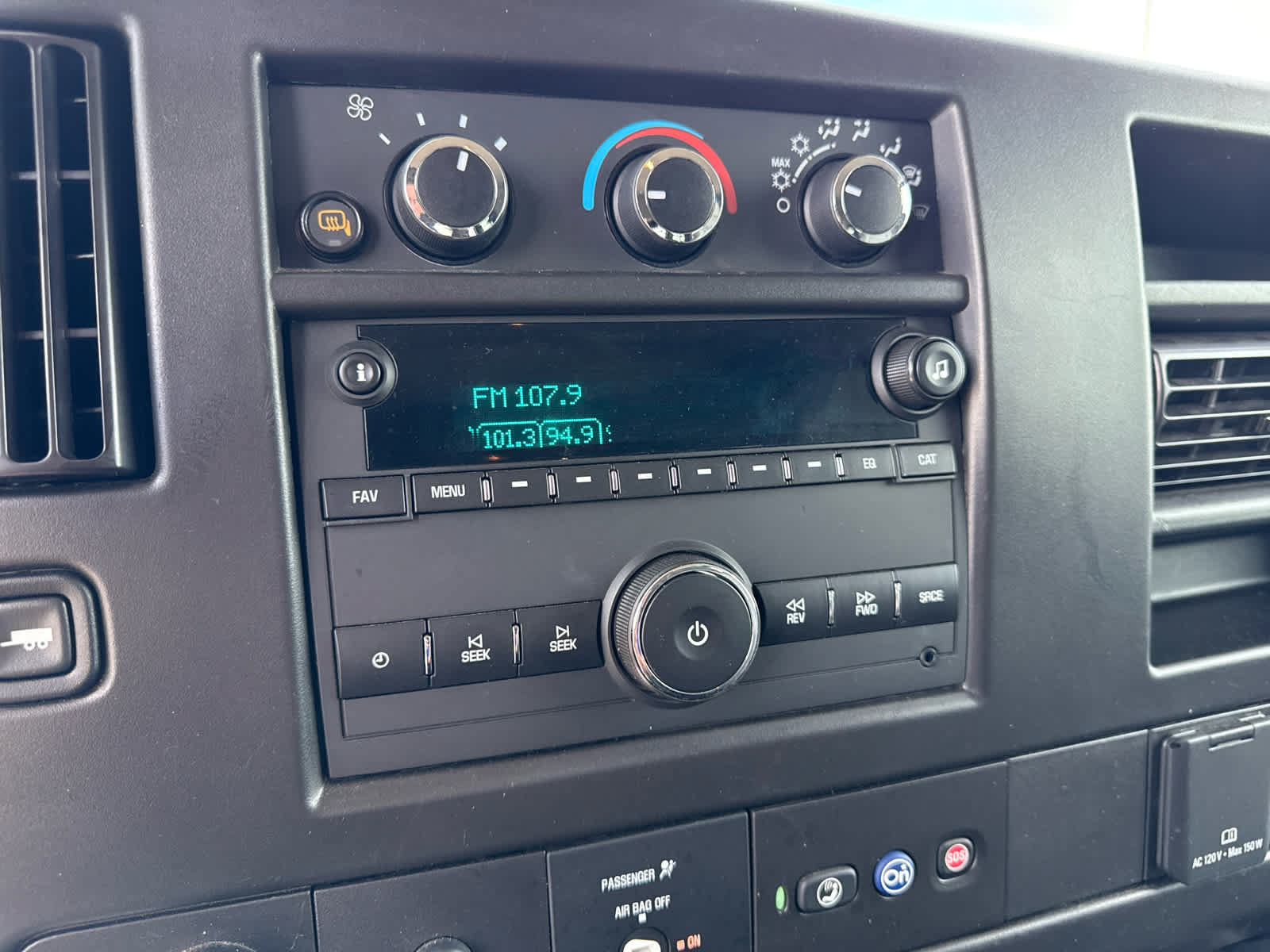 Certified 2023 Chevrolet Express 3500 LS RWD image 15