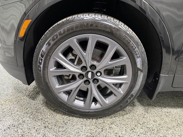 Used 2019 Cadillac XT5 Luxury w/ LPO, Black Ice Package AWD/4WD image 30