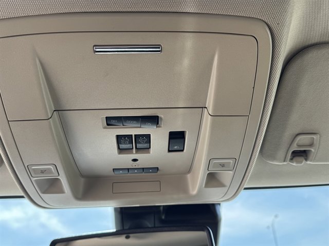 Used 2019 GMC Sierra 2500 Denali w/ Duramax Plus Package AWD/4WD image 13