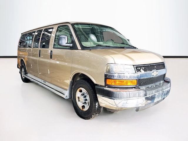 Used 2012 Chevrolet Express 3500 LT w/ LT Preferred Equipment Group image 3