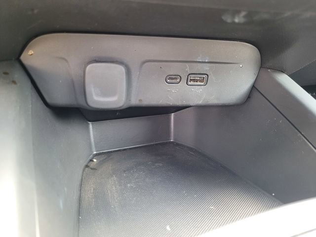 Used 2025 Chevrolet Trax LS image 19