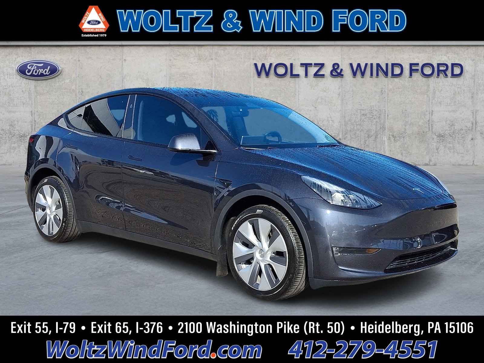 Used 2024 Tesla Model Y Long Range AWD/4WD image 1