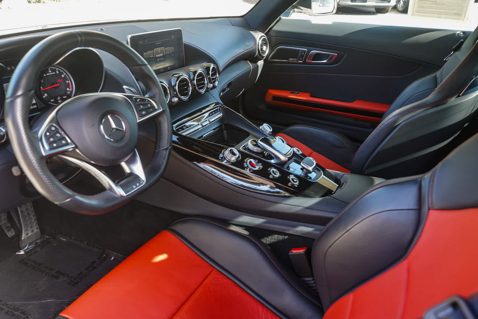 Used 2017 Mercedes-Benz AMG GT Coupe image 17