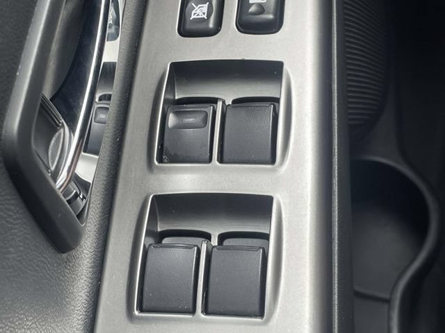 Used 2025 Mitsubishi Outlander Sport SE AWD/4WD image 26
