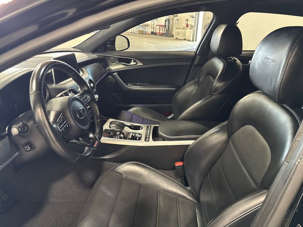 Used 2020 Kia Stinger GT2 image 22