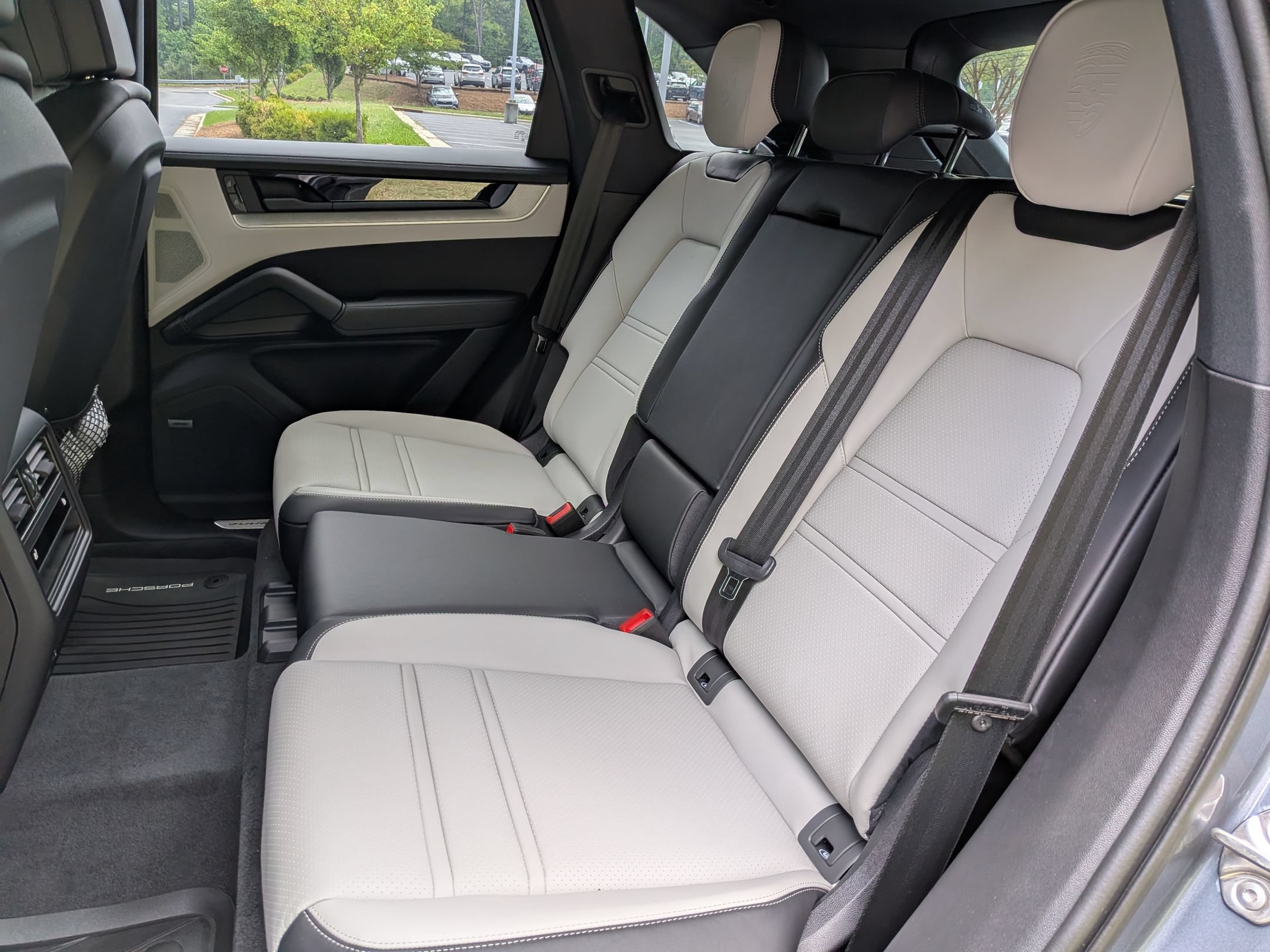 New 2026 Porsche Cayenne AWD/4WD image 26