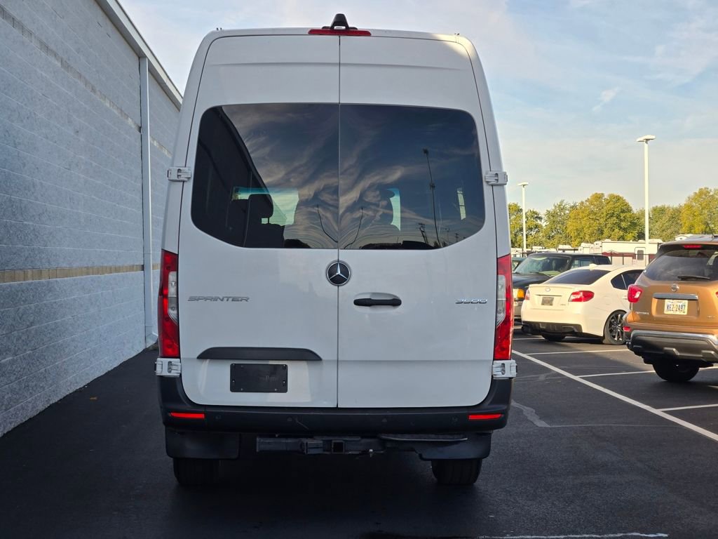 Used 2020 Mercedes-Benz Sprinter 3500 image 9