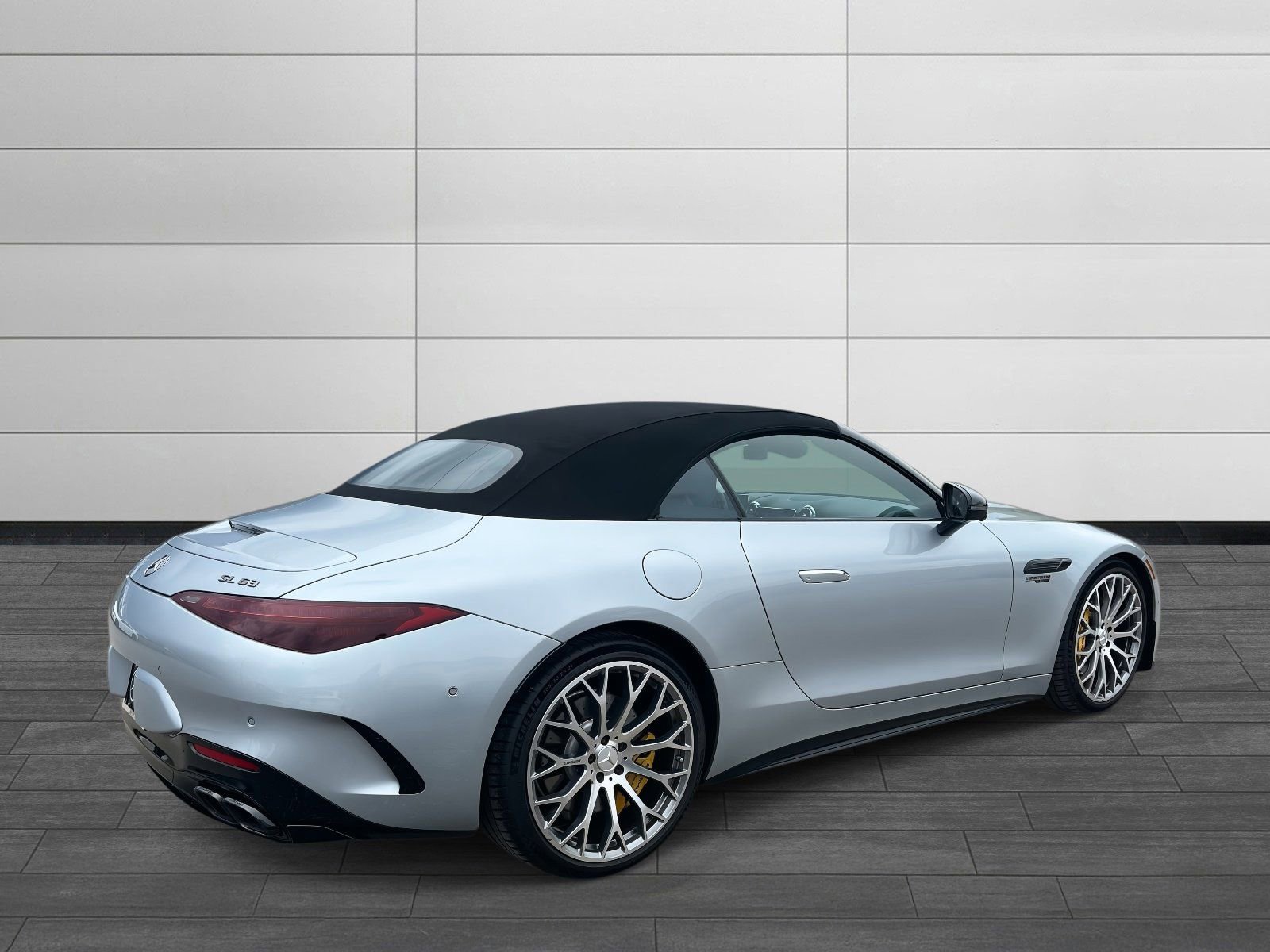 Certified 2022 Mercedes-Benz SL 63 AMG 4MATIC image 3