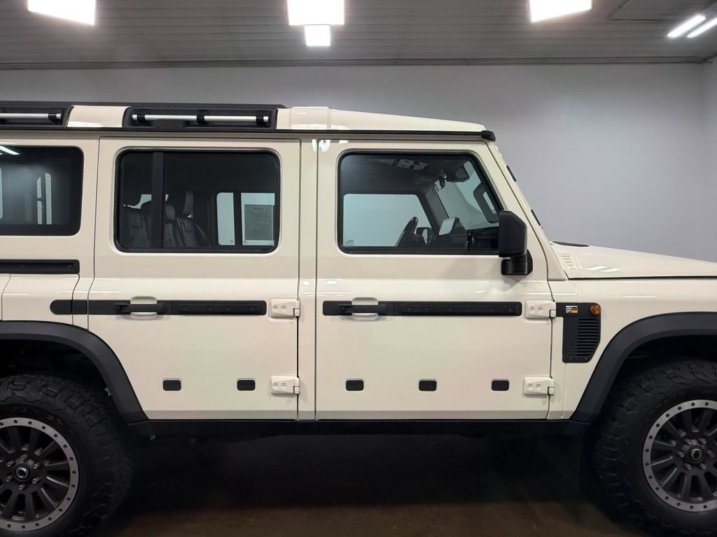 Used 2024 INEOS Grenadier Station Wagon AWD/4WD image 33