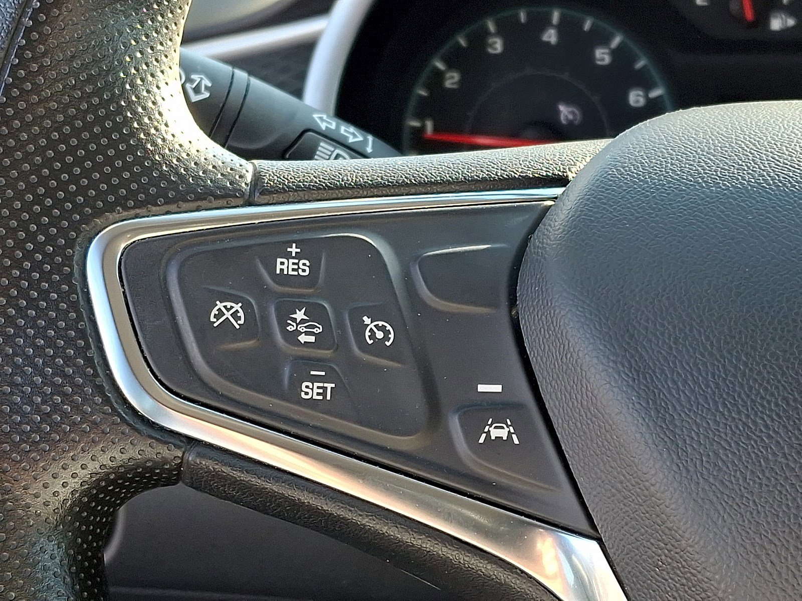 Used 2024 Chevrolet Malibu LT FWD image 19