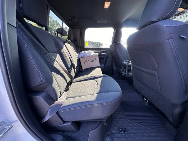 New 2026 RAM 3500 Big Horn AWD/4WD image 28