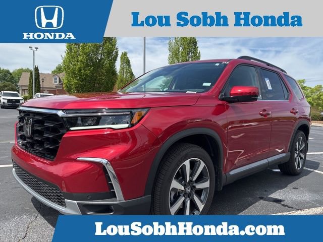Used 2025 Honda Pilot Touring image 1