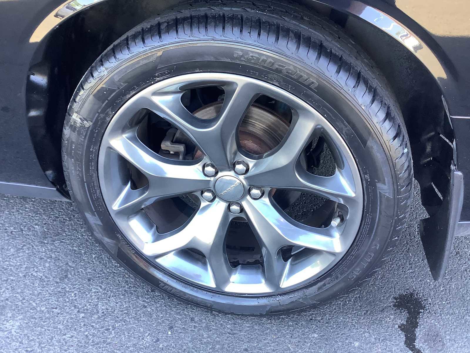 Used 2015 Dodge Challenger R/T Plus RWD image 6