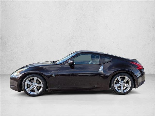 Used 2010 Nissan 370Z Touring image 8