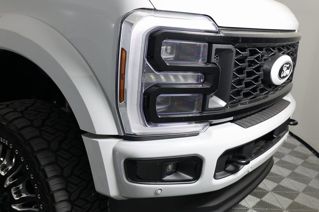 Used 2025 Ford F450 Platinum w/ Platinum Plus Package image 43