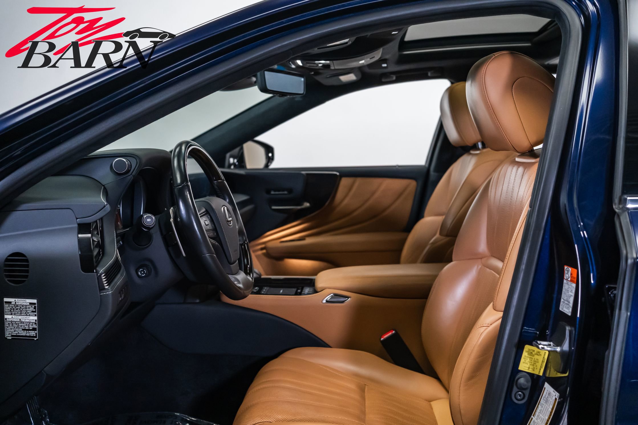 Used 2022 Lexus LS 500 AWD w/ Luxury Package image 24