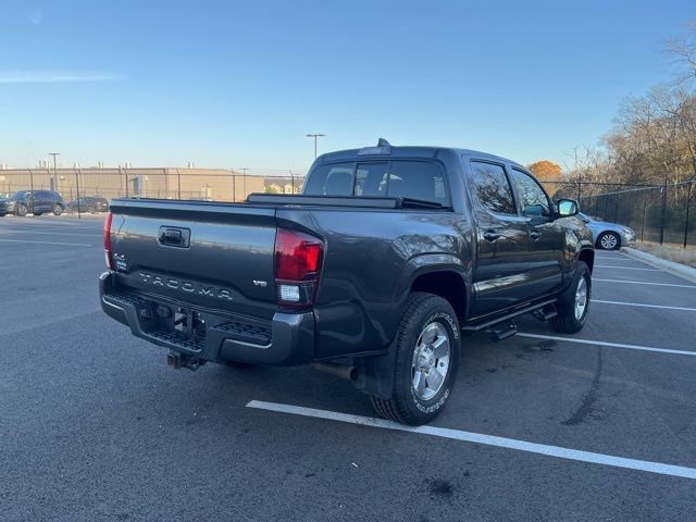 Used 2022 Toyota Tacoma SR image 4