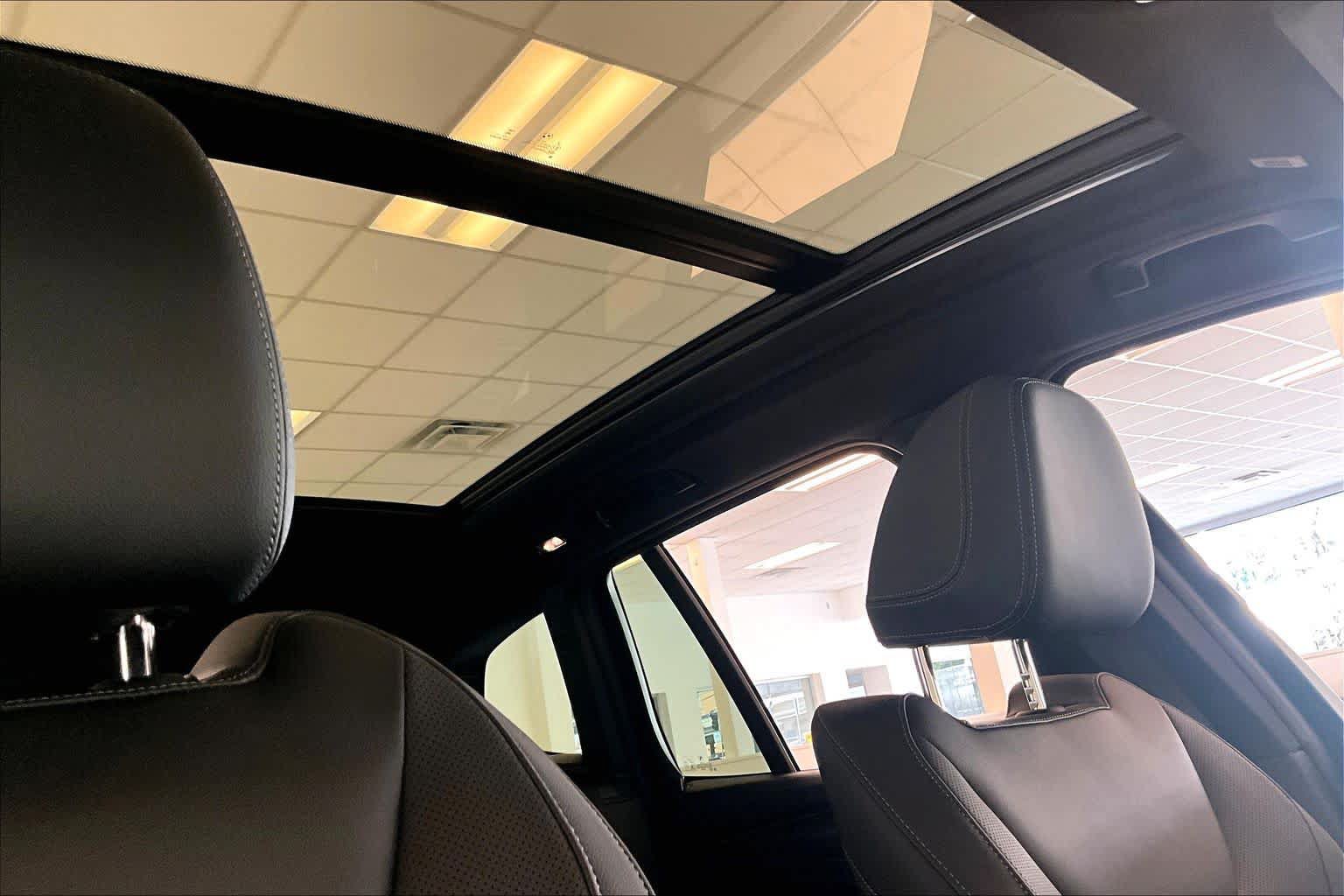 Used 2023 BMW X3 sDrive30i w/ M Sport Package RWD image 13