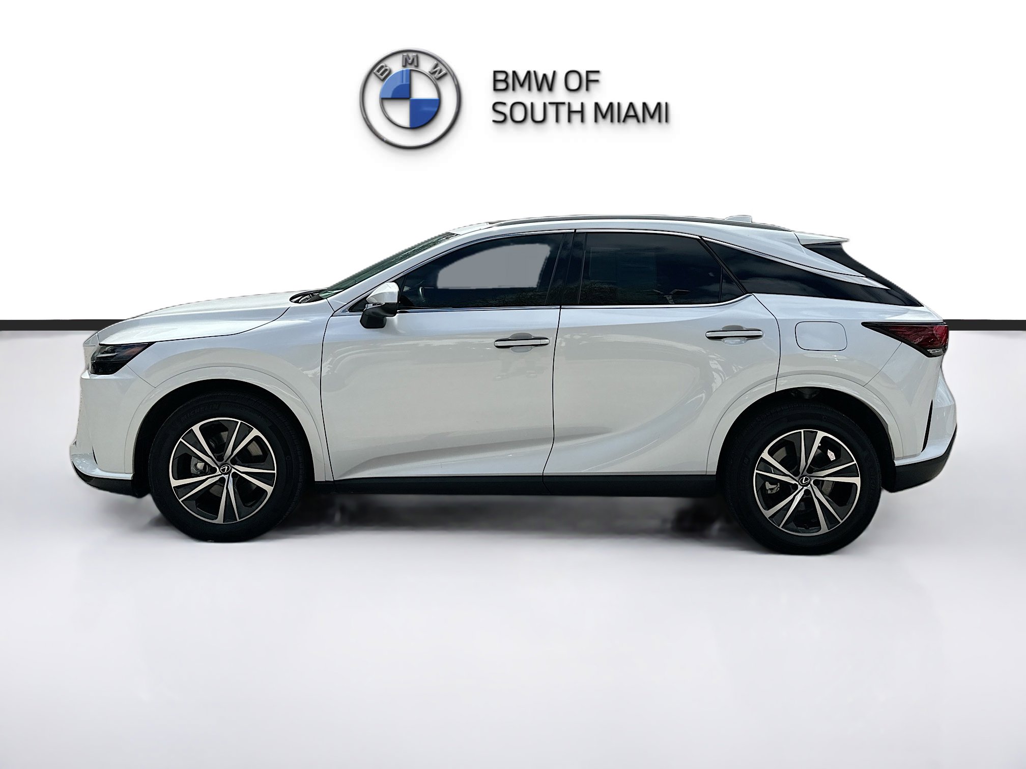 Used 2025 Lexus RX 350h w/ Accessory Package (K3) image 4