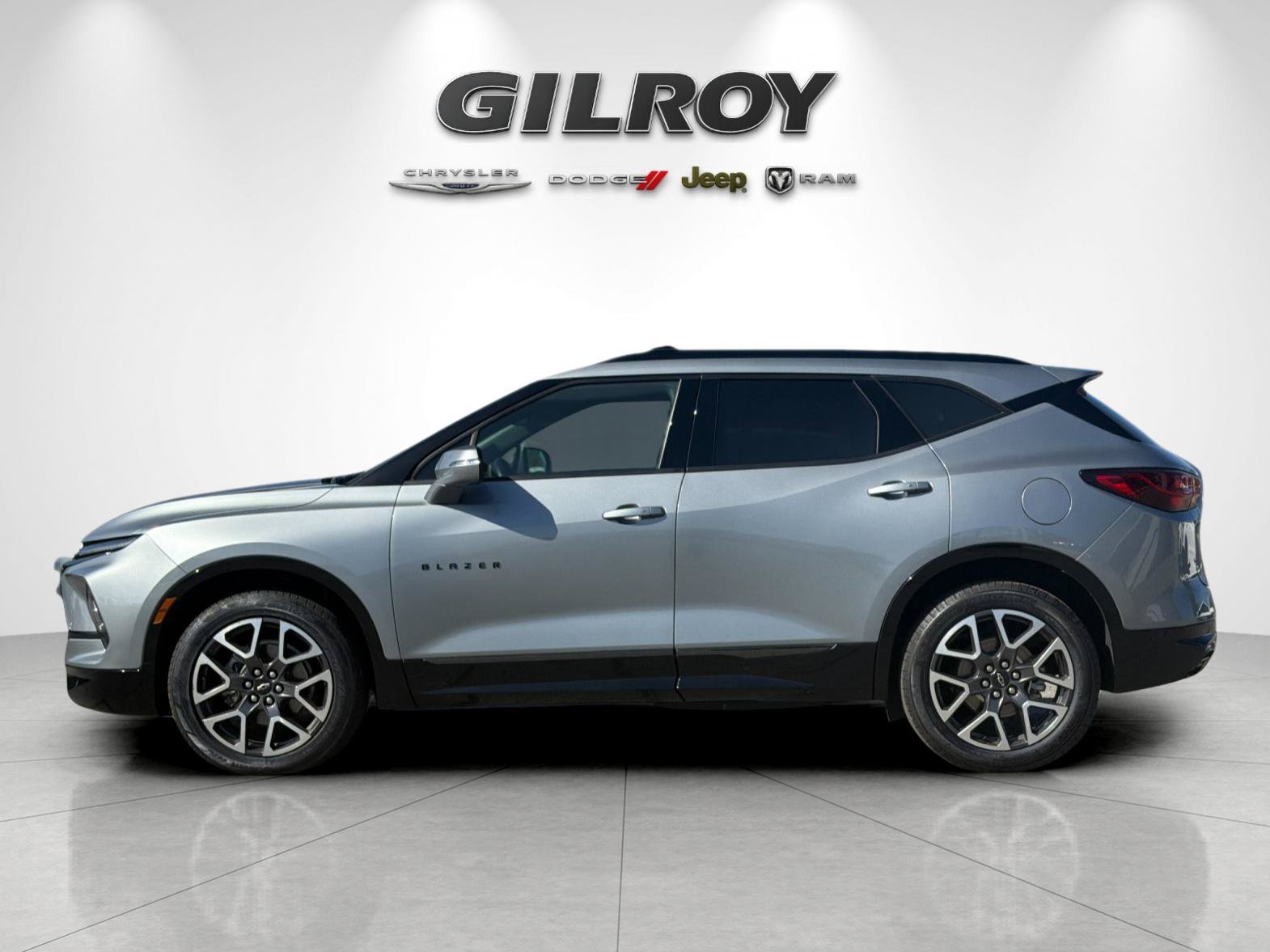 Used 2025 Chevrolet Blazer RS AWD/4WD image 7