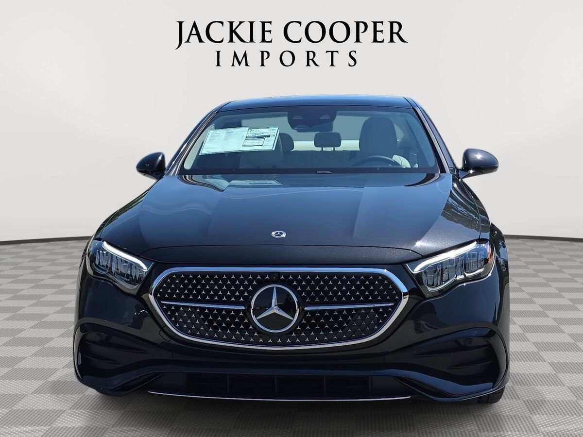 New 2026 Mercedes-Benz E 350 4MATIC Sedan video 2