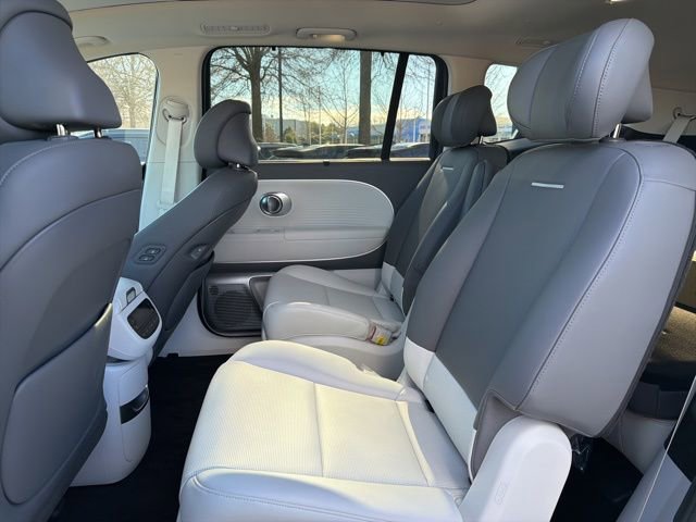 New 2026 Hyundai Ioniq 9 Limited image 29