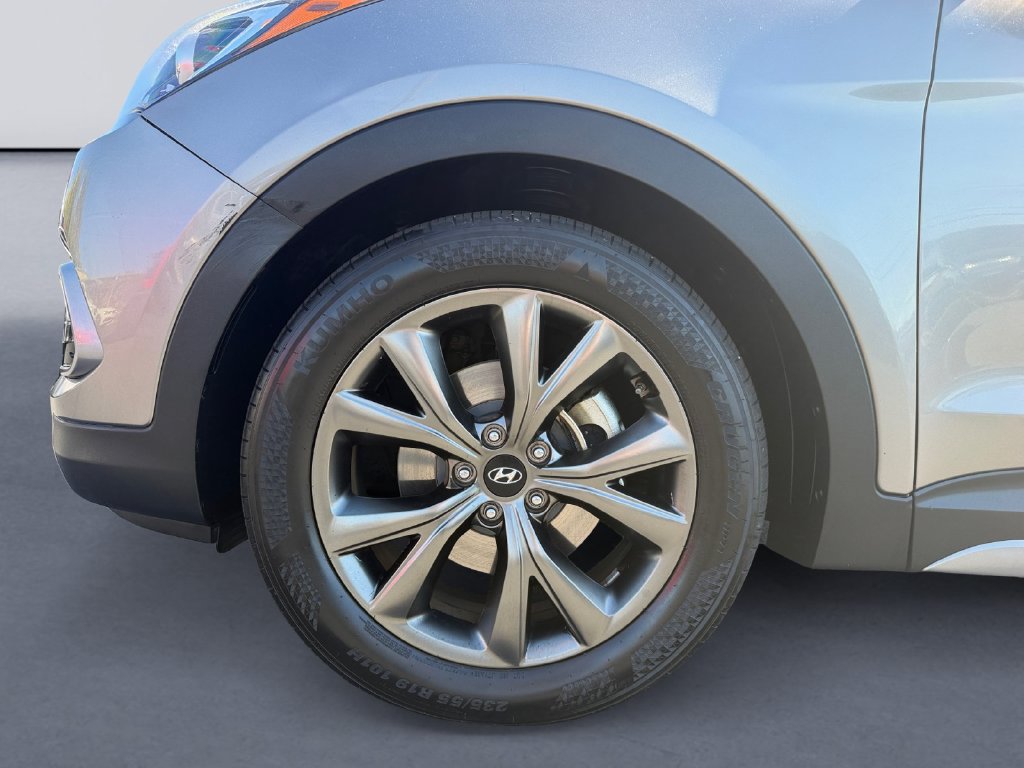 Used 2017 Hyundai Santa Fe Sport FWD image 9