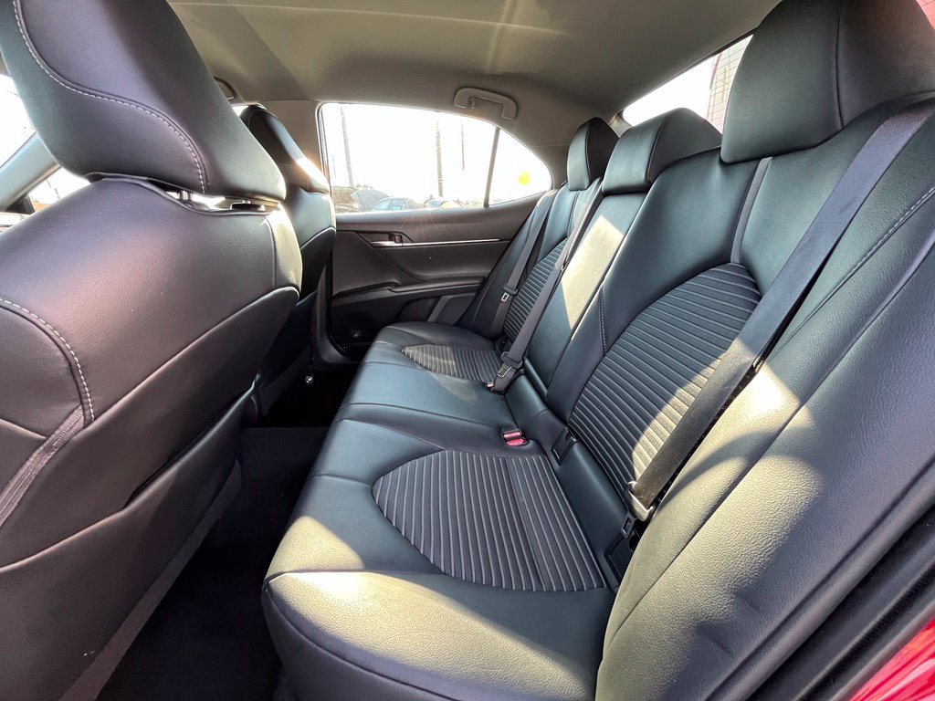 Used 2020 Toyota Camry SE AWD/4WD image 26