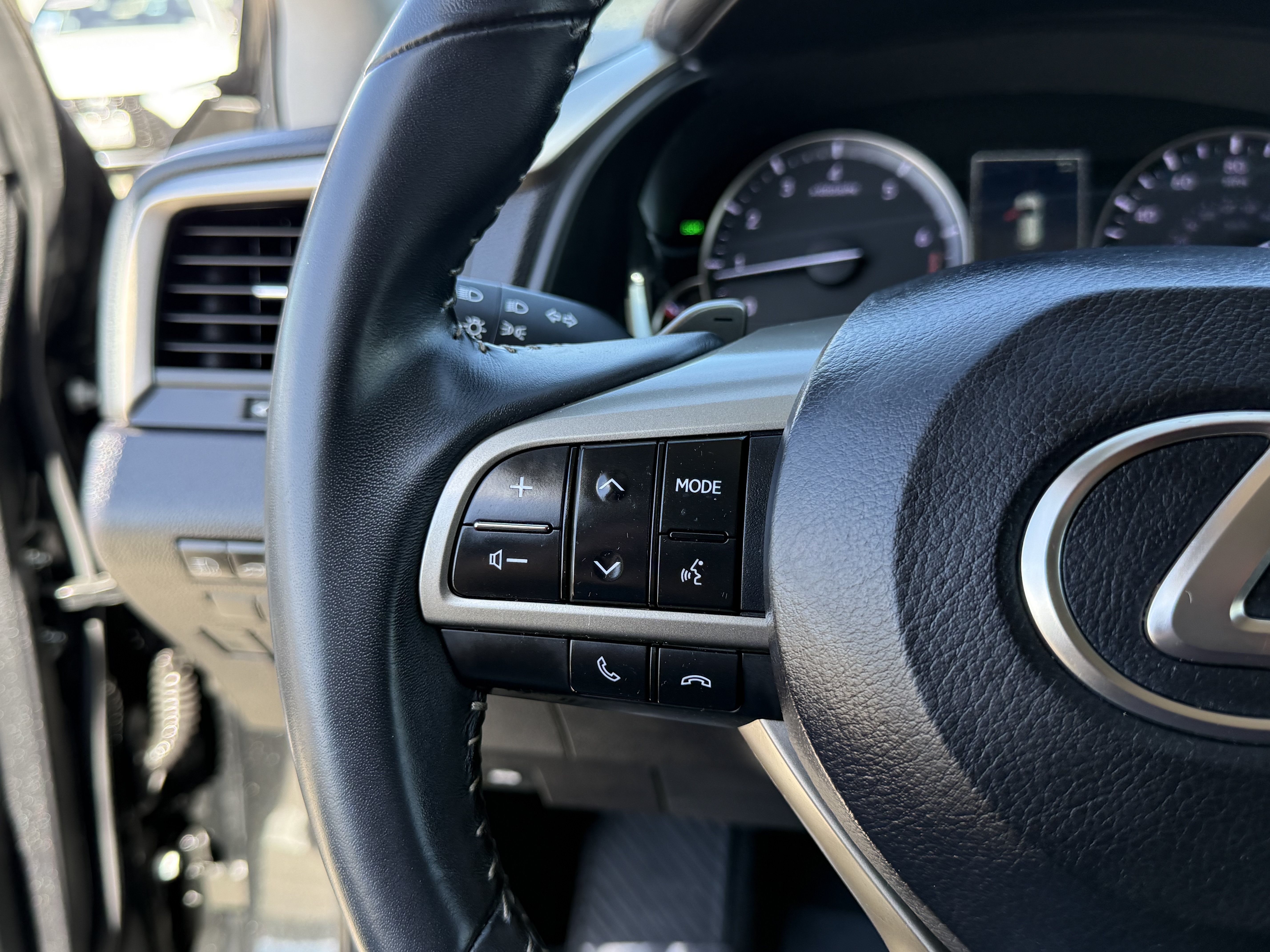 Certified 2022 Lexus RX 350 FWD image 23