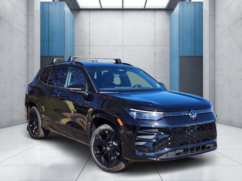 New 2026 Volkswagen Tiguan SE R-Line