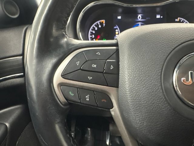 Used 2019 Jeep Grand Cherokee Limited AWD/4WD image 30