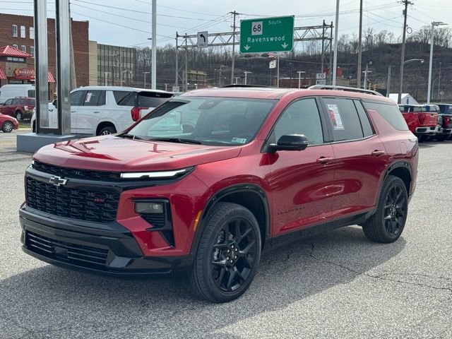 Used 2024 Chevrolet Traverse RS w/ LPO, Floor Liner Package image 1