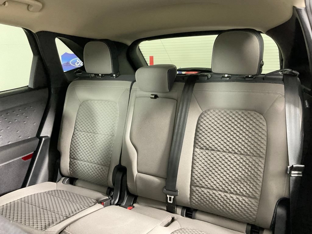 Used 2020 Ford Escape SE FWD image 15