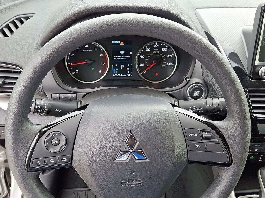 Used 2025 Mitsubishi Eclipse Cross LE AWD/4WD image 8