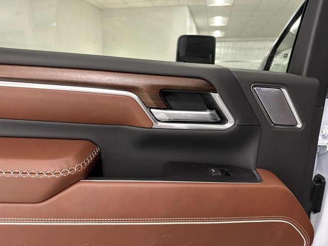 New 2026 GMC Sierra 2500 Denali Ultimate image 9