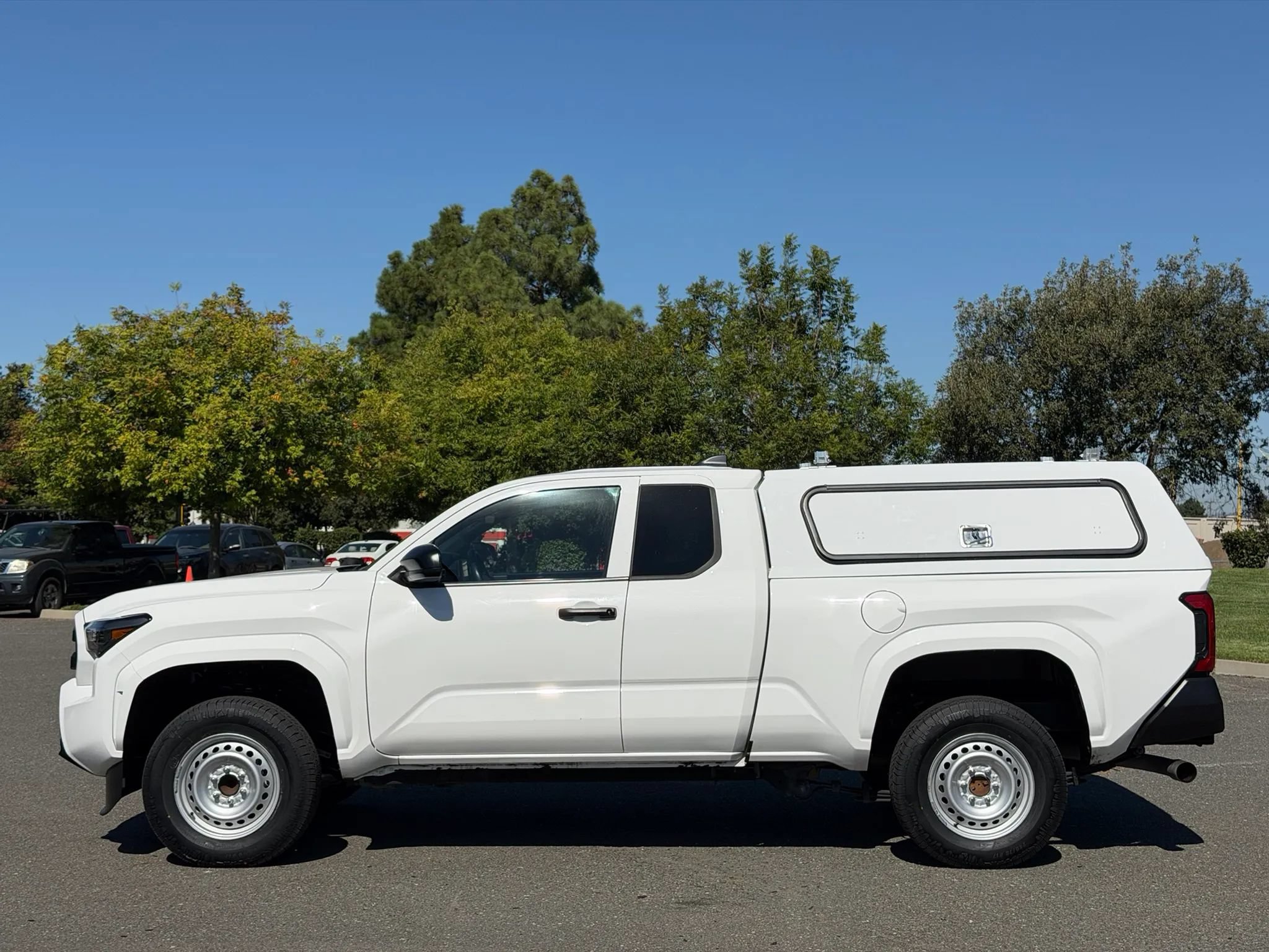 Used 2024 Toyota Tacoma SR RWD image 7