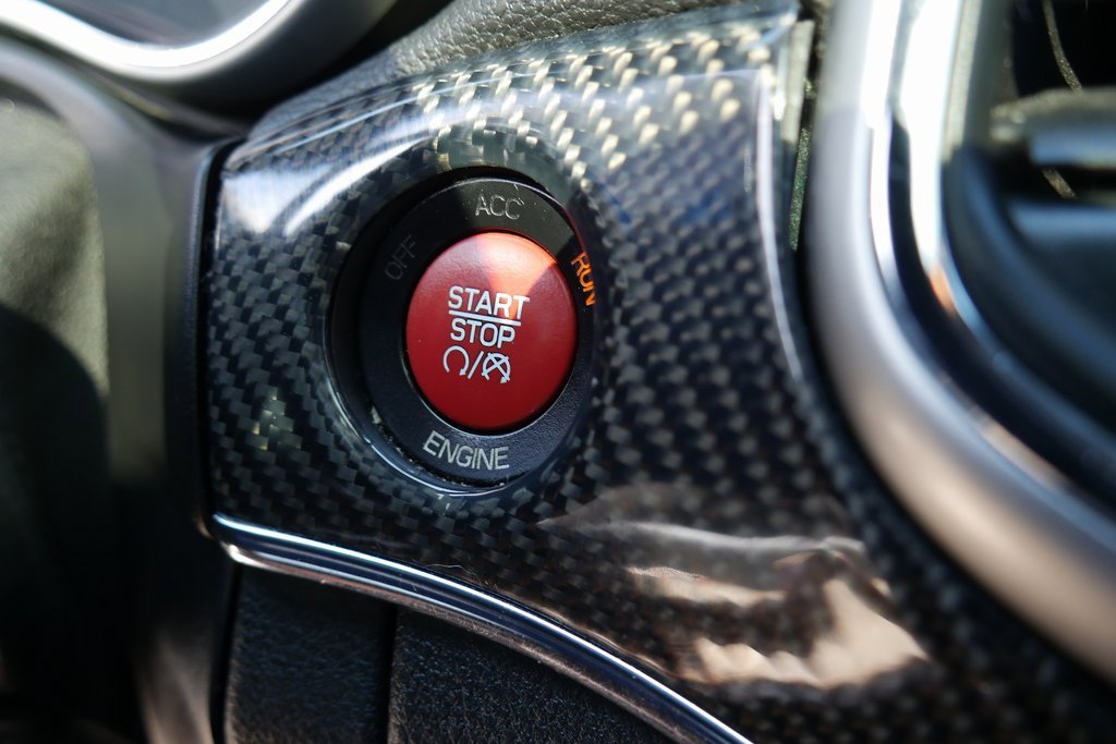 Used 2015 Jeep Grand Cherokee SRT w/ Luxury Group II image 27