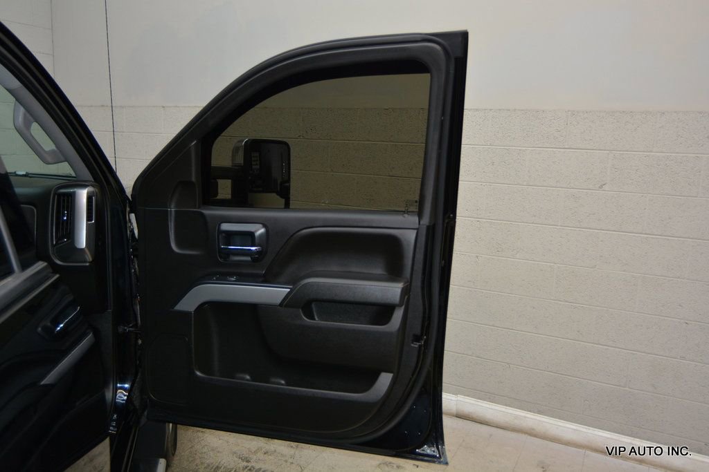 Used 2015 Chevrolet Silverado 2500 LT w/ LT Convenience Package AWD/4WD image 8
