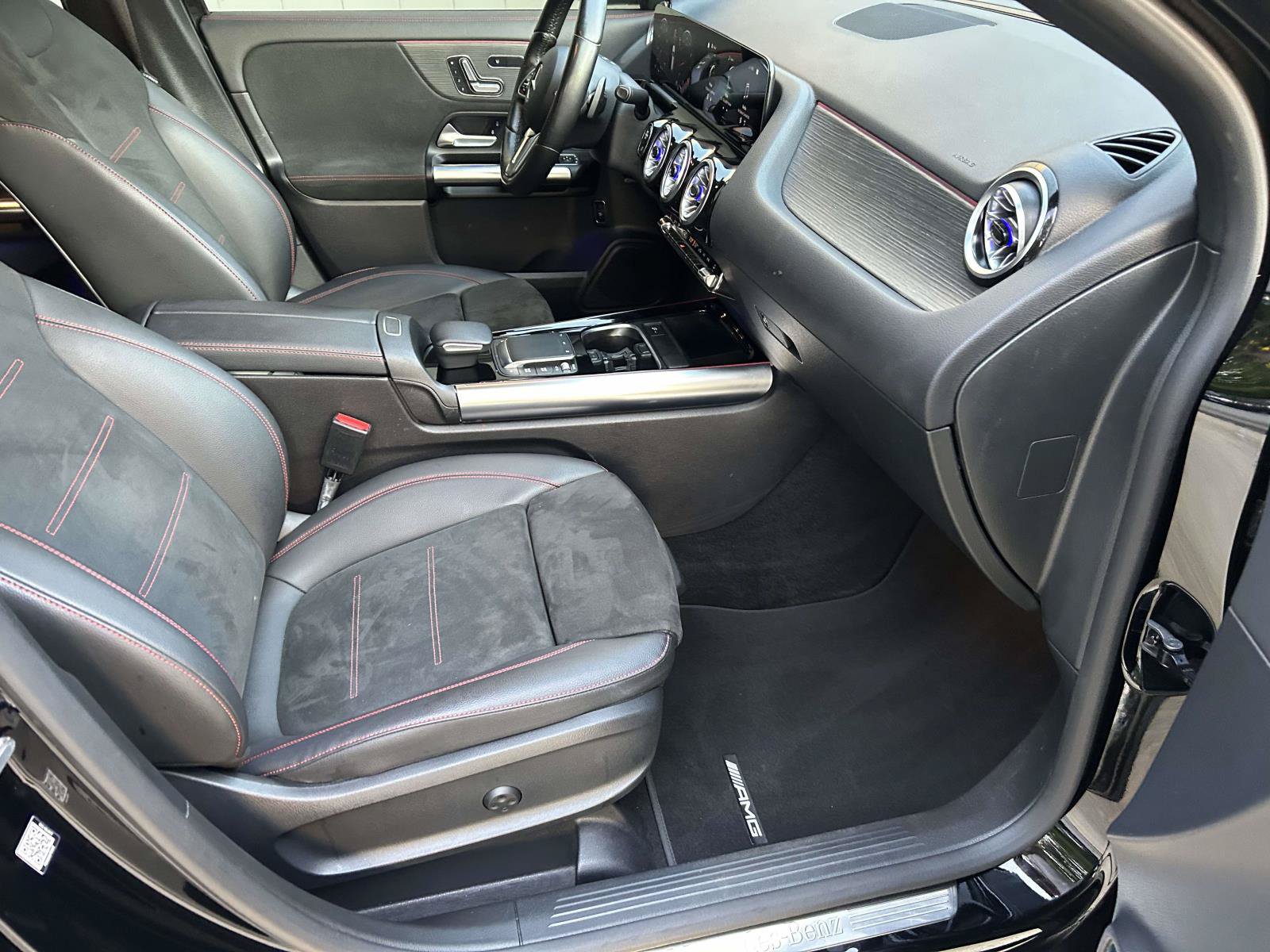 Used 2023 Mercedes-Benz GLA 250 4MATIC image 47