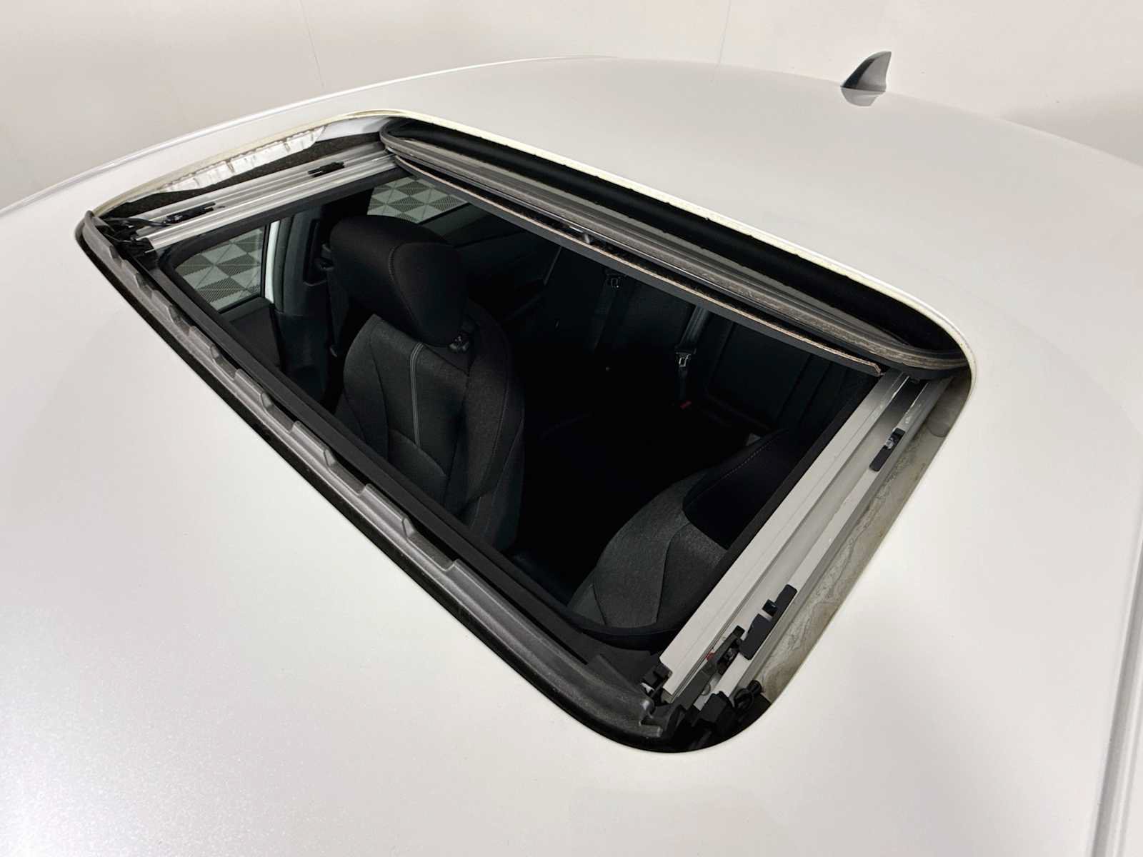 Certified 2024 Honda Accord Sport image 19