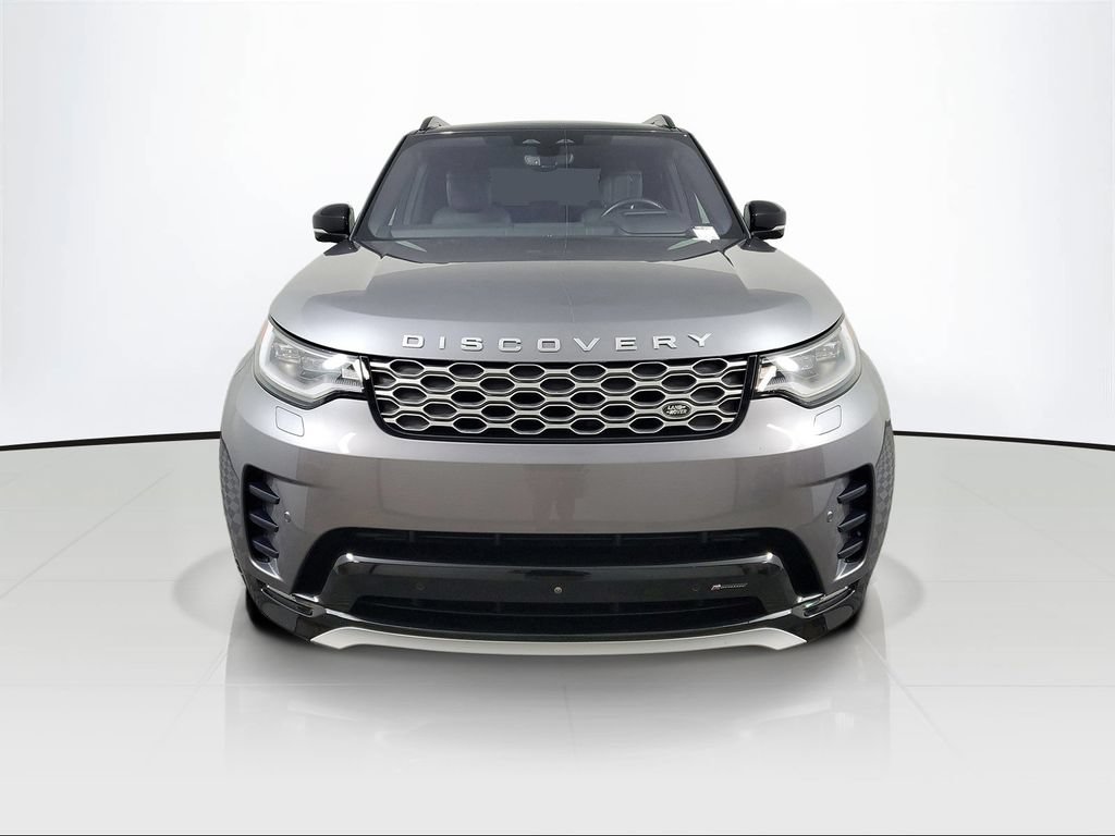 Used 2023 Land Rover Discovery Metropolitan Edition AWD/4WD image 2