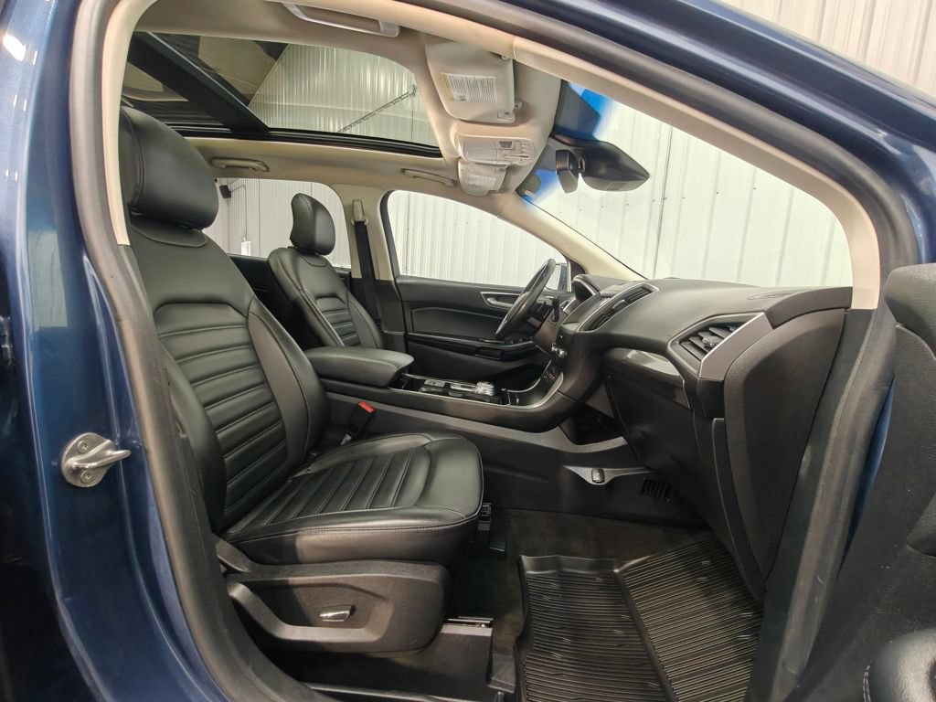 Used 2019 Ford Edge SEL w/ Equipment Group 201A AWD/4WD image 26