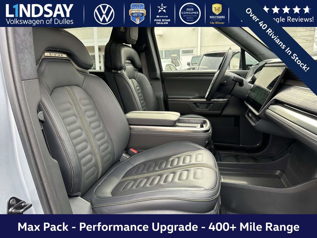 Used 2025 Rivian R1S Adventure image 12