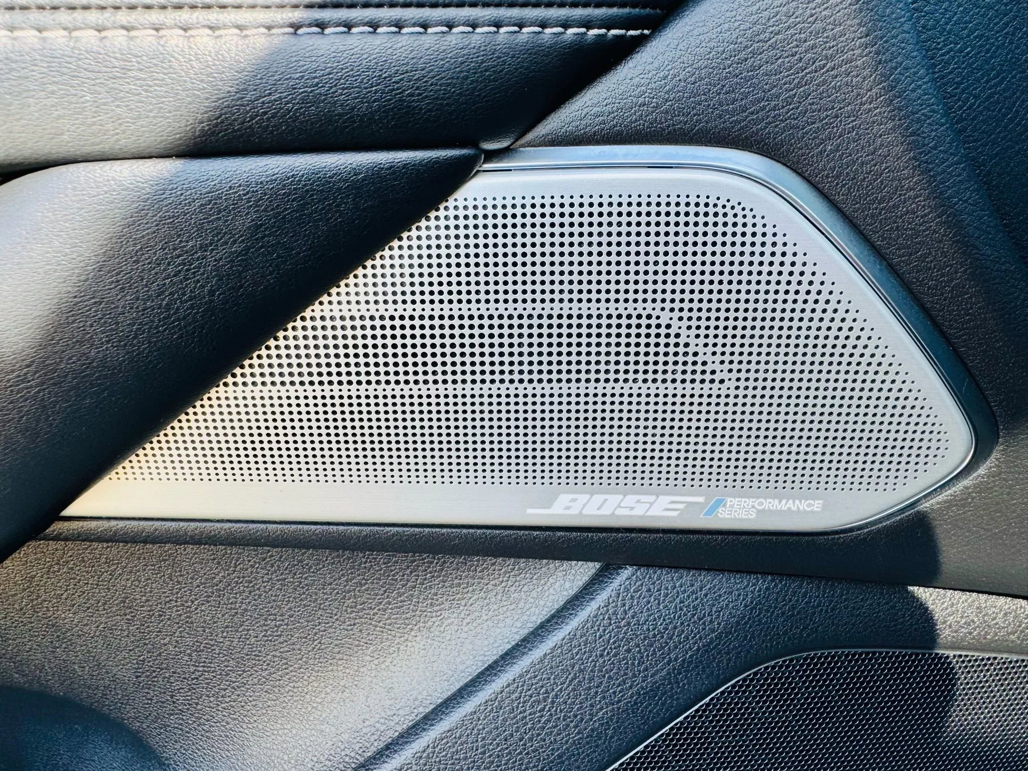 Used 2019 INFINITI Q60 3.0t Luxe w/ Cargo Package image 47