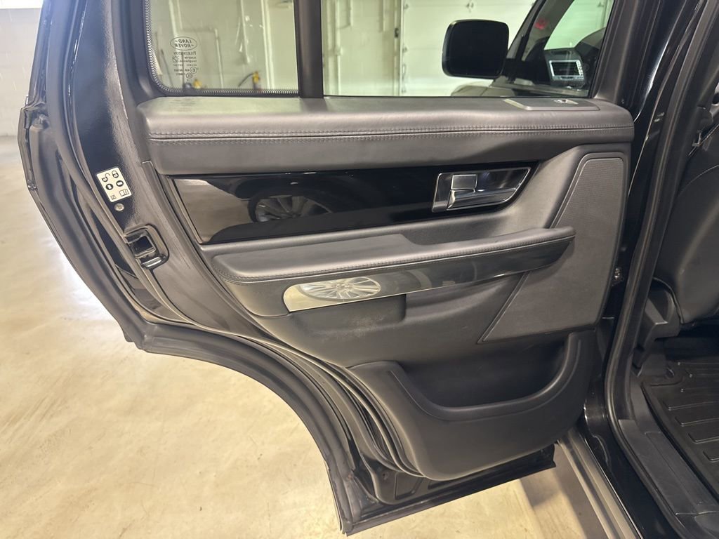 Used 2013 Land Rover Range Rover Sport HSE LUX w/ Luxury Interior Pkg AWD/4WD image 40