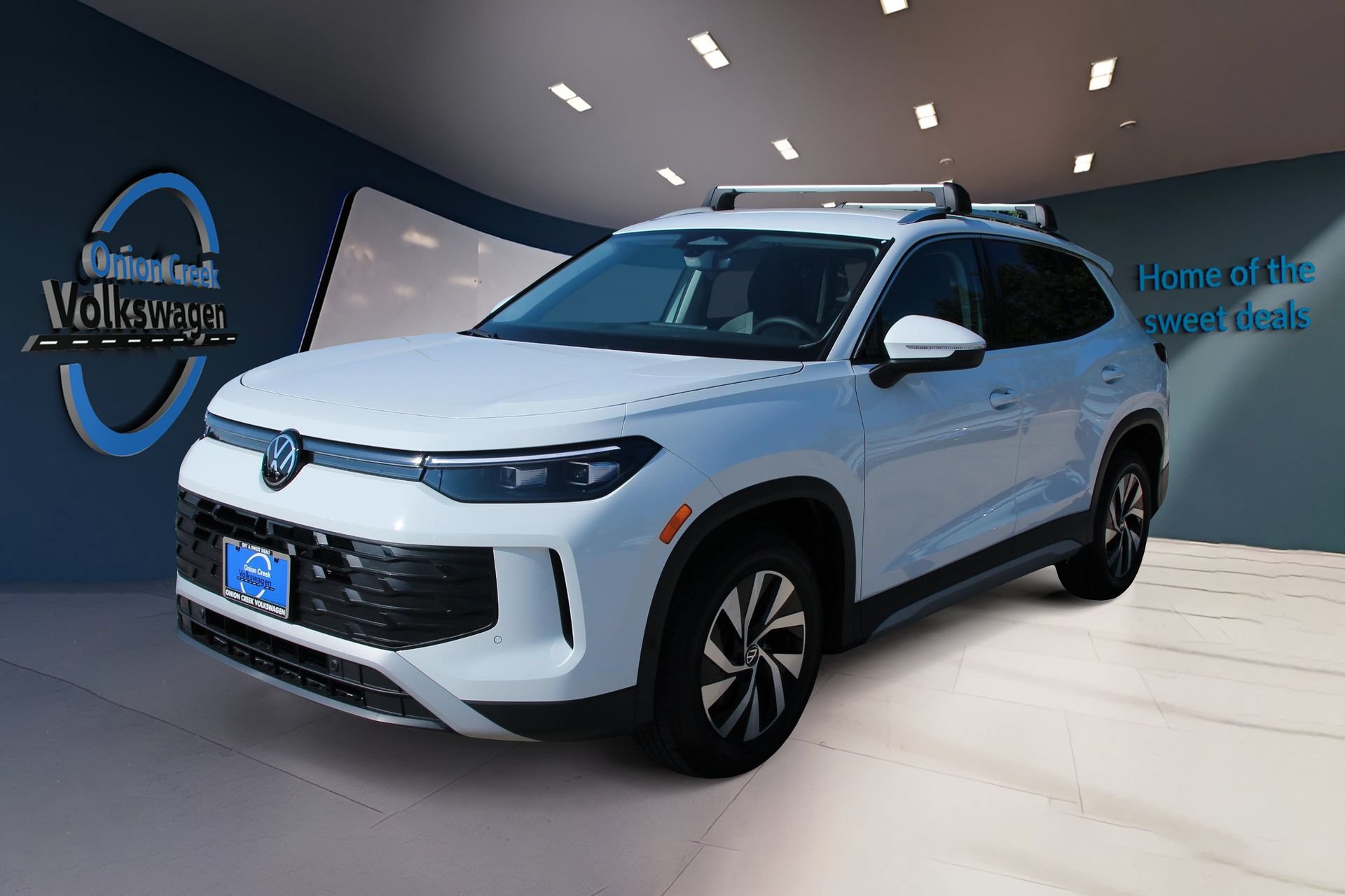 Certified 2025 Volkswagen Tiguan S FWD image 7