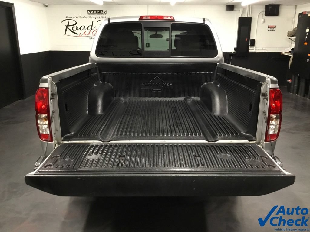 Used 2015 Nissan Frontier SV AWD/4WD image 7