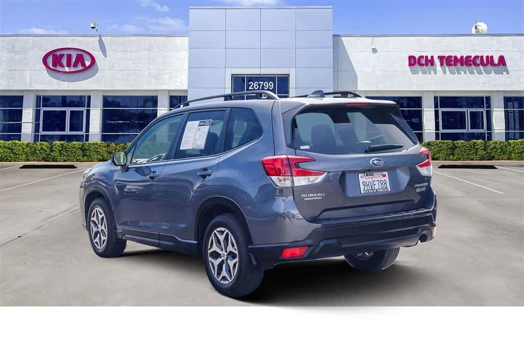 Used 2023 Subaru Forester Premium w/ Popular Package #2 image 6