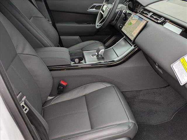 New 2026 Land Rover Range Rover Velar Dynamic SE image 18